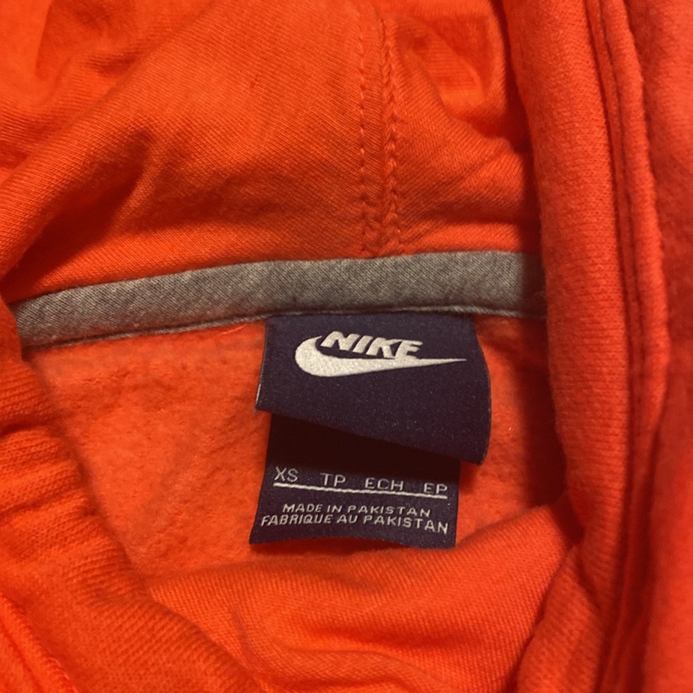 Nike hoodie - Picture 2 of 3